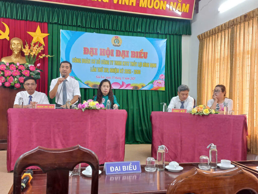 doan chu tich lam viec 1